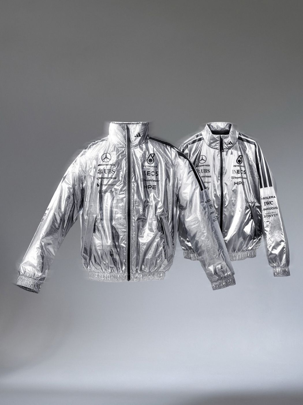 MERCEDES - AMG PETRONAS FORMULA 1 TEAM SILVER JACKET