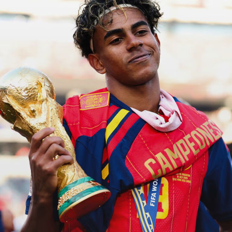 CAMPEONES. IT&acute;S SPAIN